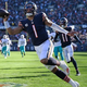 Image for article titled Michael Vick 2.0? Chicago Bears QB Justin Fields Has Been Ballin’ Out of His Mind